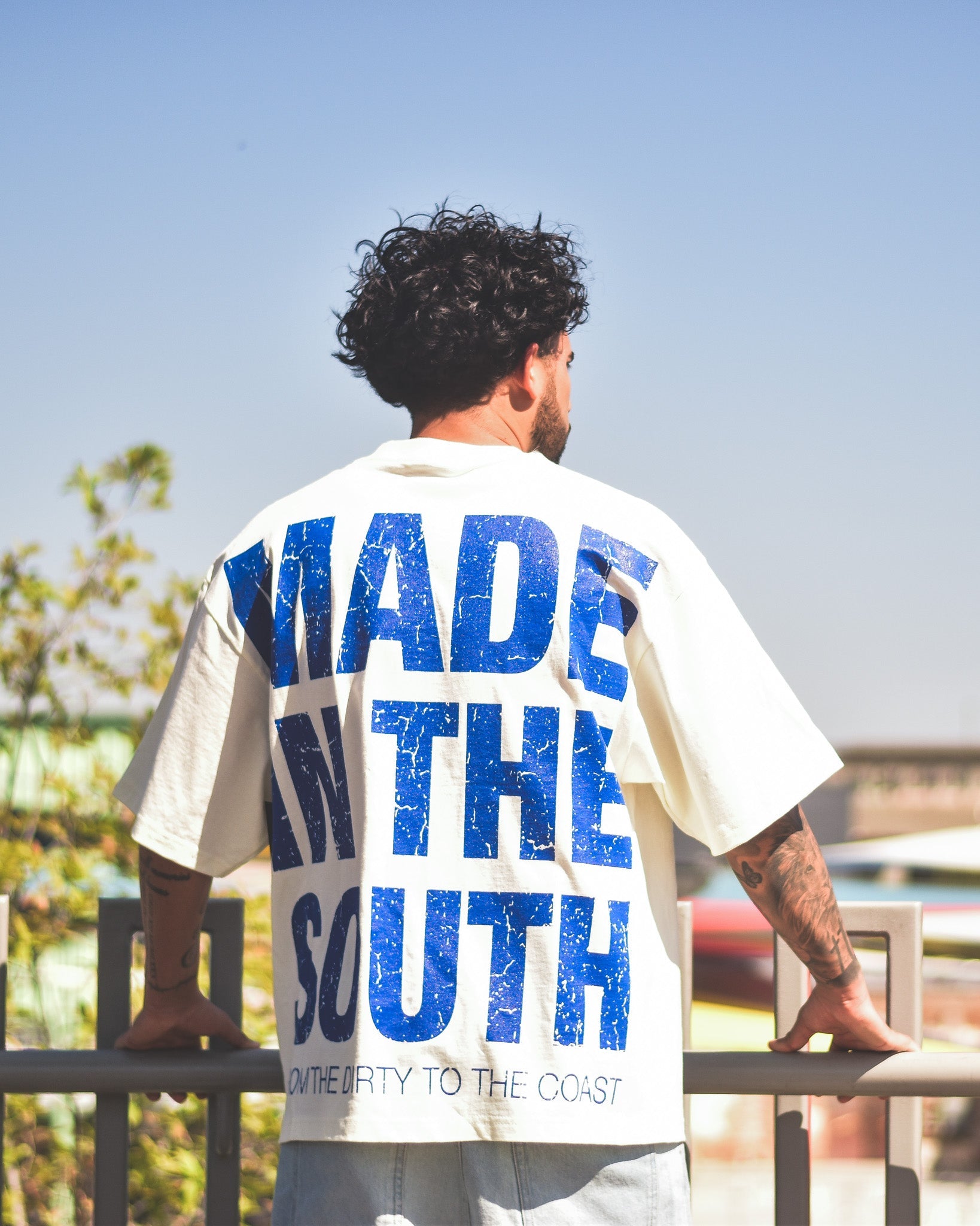 SIGNATURE T-SHIRTS